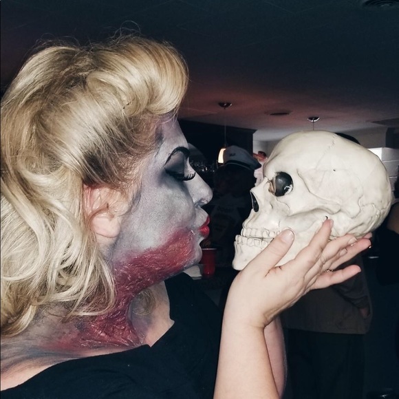 Meet your Posher, Lisa - Picture 5 of 12